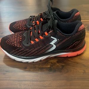 361 Degree Strata 3 Athletic Shoe